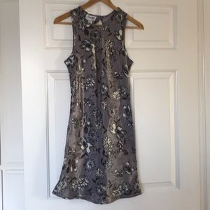 Perfect for Holiday Season cocktail dress🎄